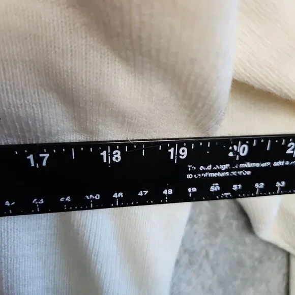 Lucia Women's Sz Med Red White Tunic Sweater Nautical embroidery embellished - Picture 7 of 12